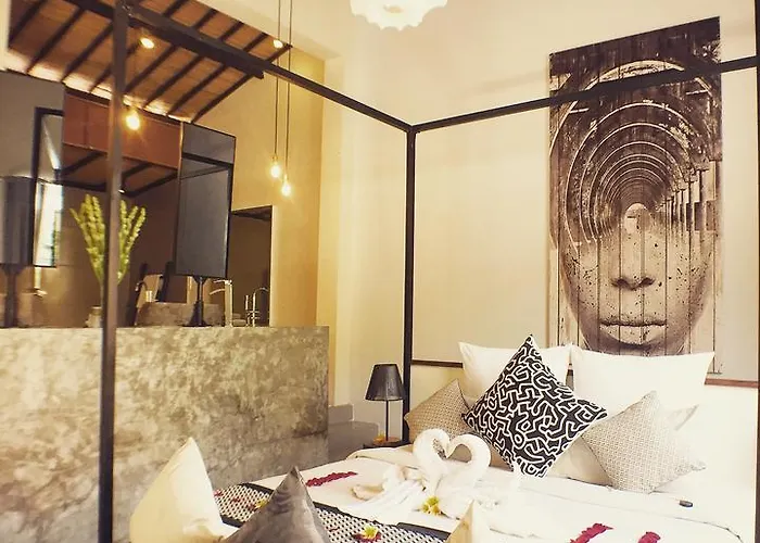 Infinity & Beyond Villa Seminyak (Bali)